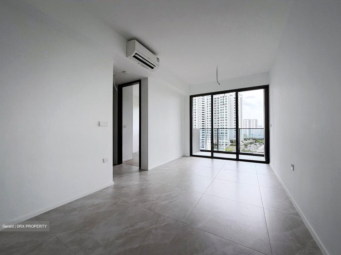 Amo Residence (D20), Apartment #520956581